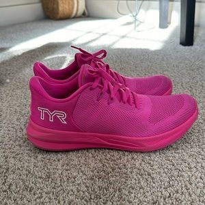 TYR running shoe
